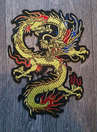 Large chinese dragon golden - chinese,